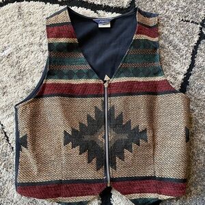 Vintage Ladies Southwestern Tapestry Zip Front Vest in Burgundy, Green & Tan Med
